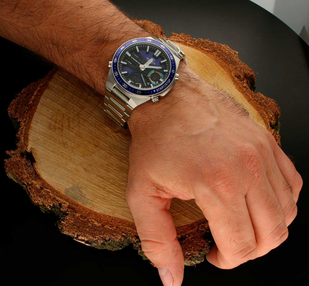 Часы Casio EFV-C110D-2AVEF