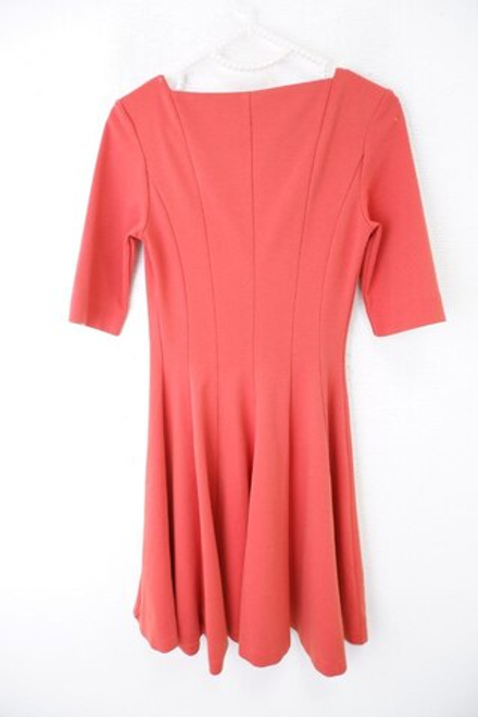 Платье Ruxara корраловое 42 размер