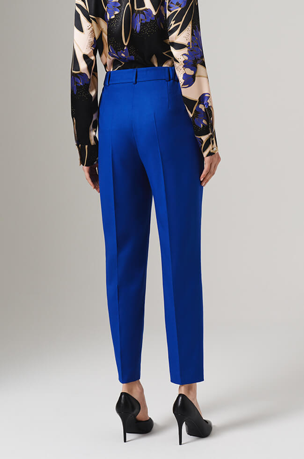 31102 Брюки женские (ультрамарин)