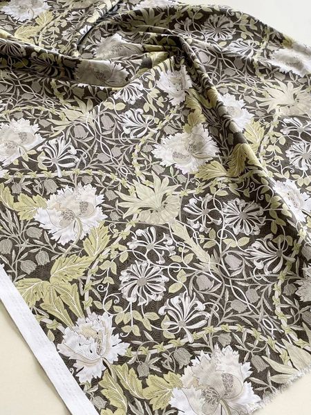 Уильям Моррис Honeysuckle #1 на сером, 100% хлопок Handmade Fabrics 5