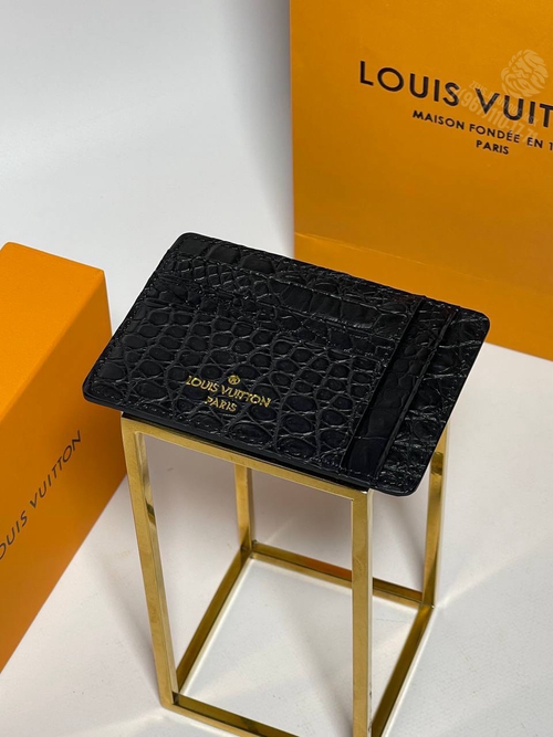 Картхолдер Louis Vuitton из кожи крокодила