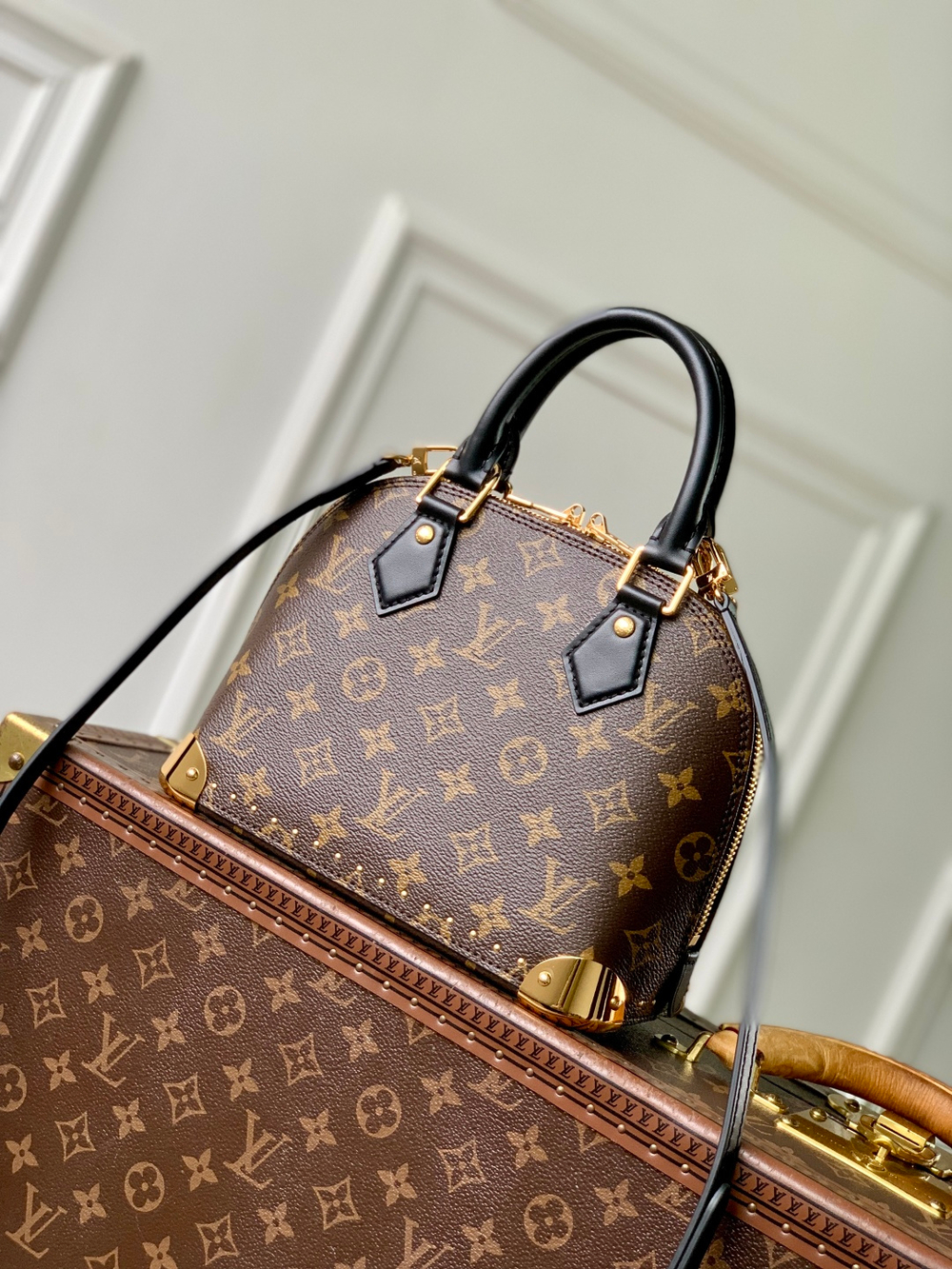 Louis Vuitton Alma Trunk BB