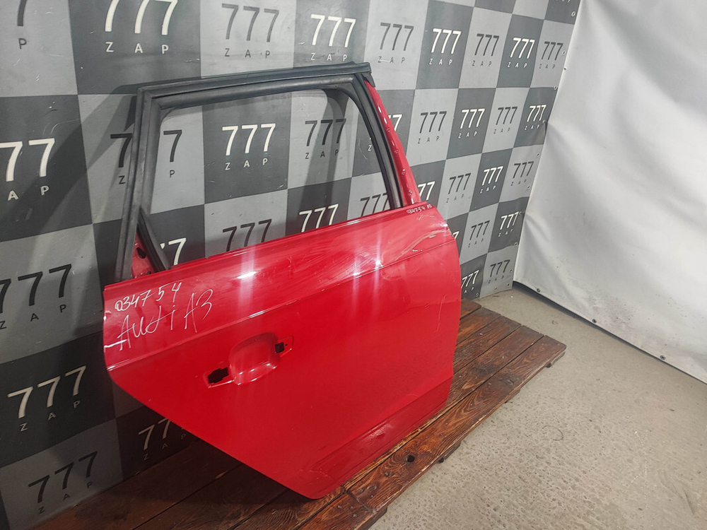 Дверь задняя правая Audi A3 (8V) 12-20 Б/У Оригинал 8V4833052A