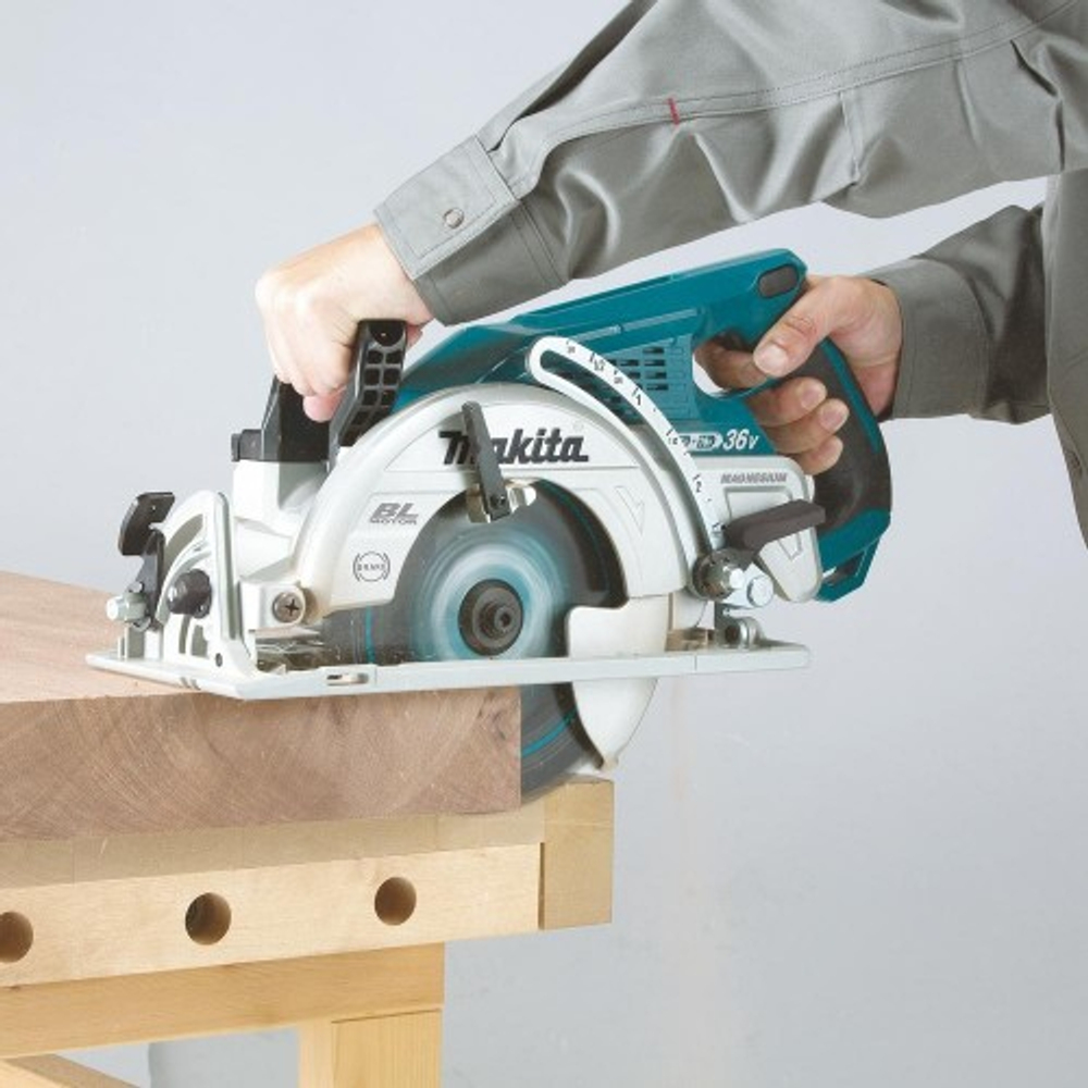 Пила циркулярная аккумуляторная MAKITA DRS 780 Z без АКБ и ЗУ DRS780Z