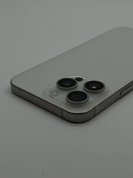 iPhone 15 Pro Max 512Gb White Titanium