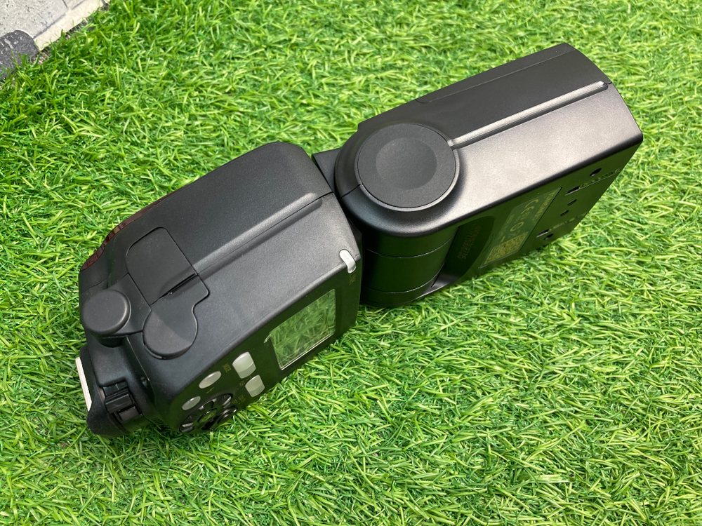 YongNuo Speedlite YN685 for Nikon