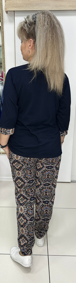 Комбинированный трикотажный костюм