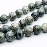 Змеевик бусины (серпентинит), диаметр около 10,3-10,7 мм, цена за 18-19 шт (1/2 нити)