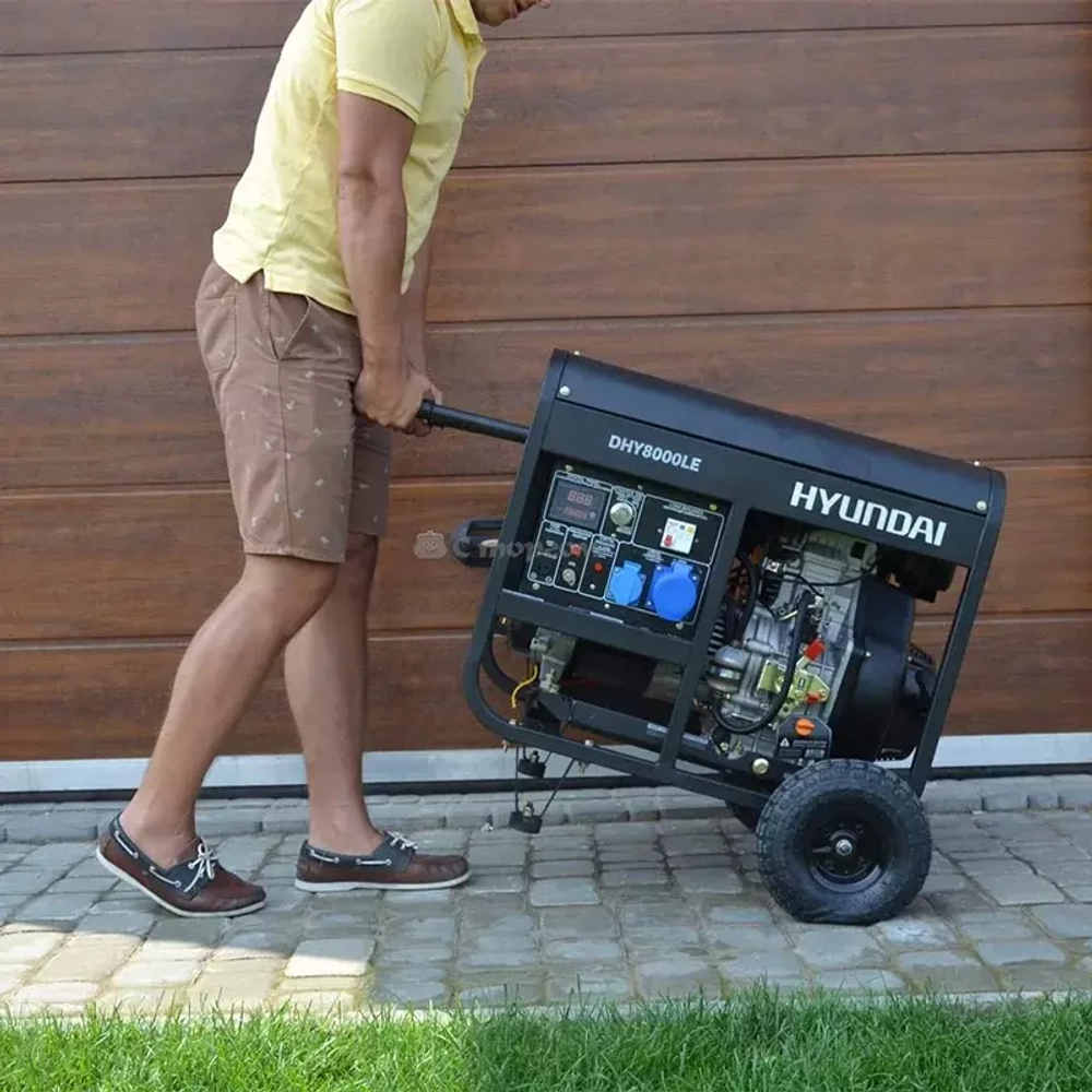 Дизельный генератор HYUNDAI DHY 8000LE