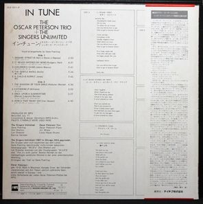 The Oscar Peterson Trio + The Singers Unlimited / In Tune (LP)
