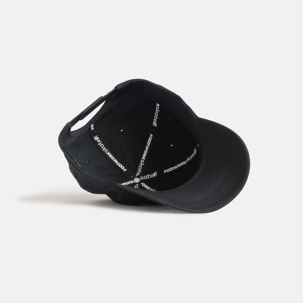Кепка Footwork CLASSIC F DAD CAP BLACK (OSFA)