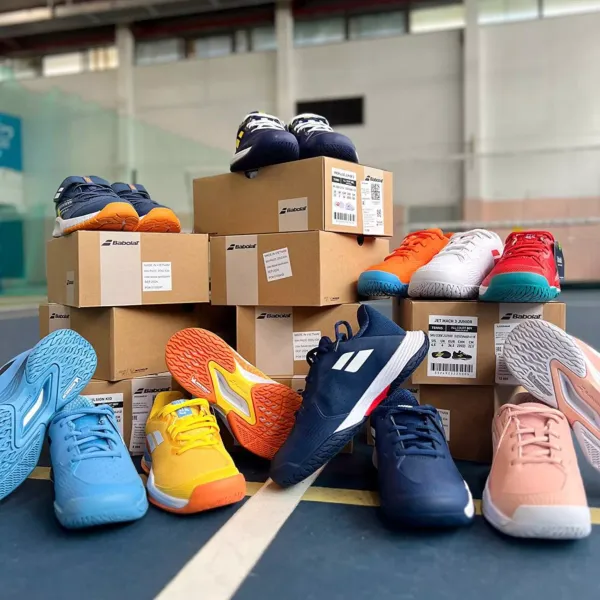 Долгожданное поступление детских кроссовок BABOLAT в ТЕННИС FIRST!