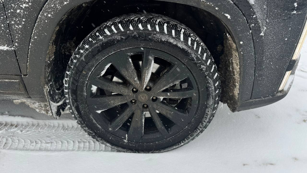 Changan CS95 Black edition Tech 2.0T 8AT