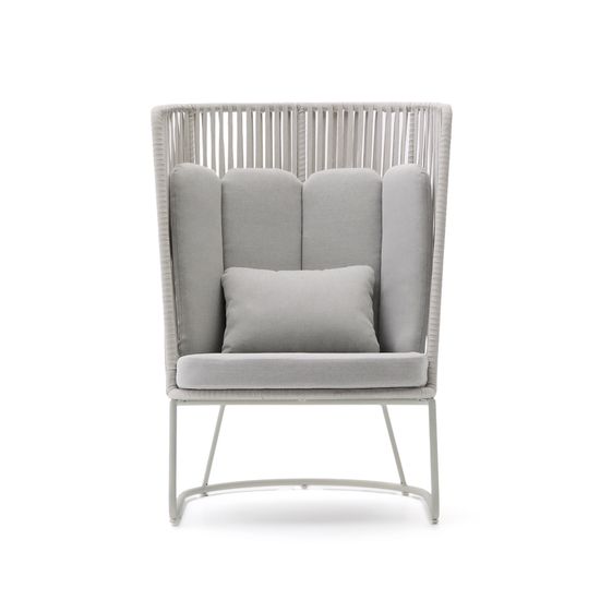 Уличное кресло Saconca с высокой спинкой из веревочного шнура и серой оцинкованной стали La Forma Испания 