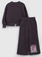 Спортивный костюм для девочек на осень