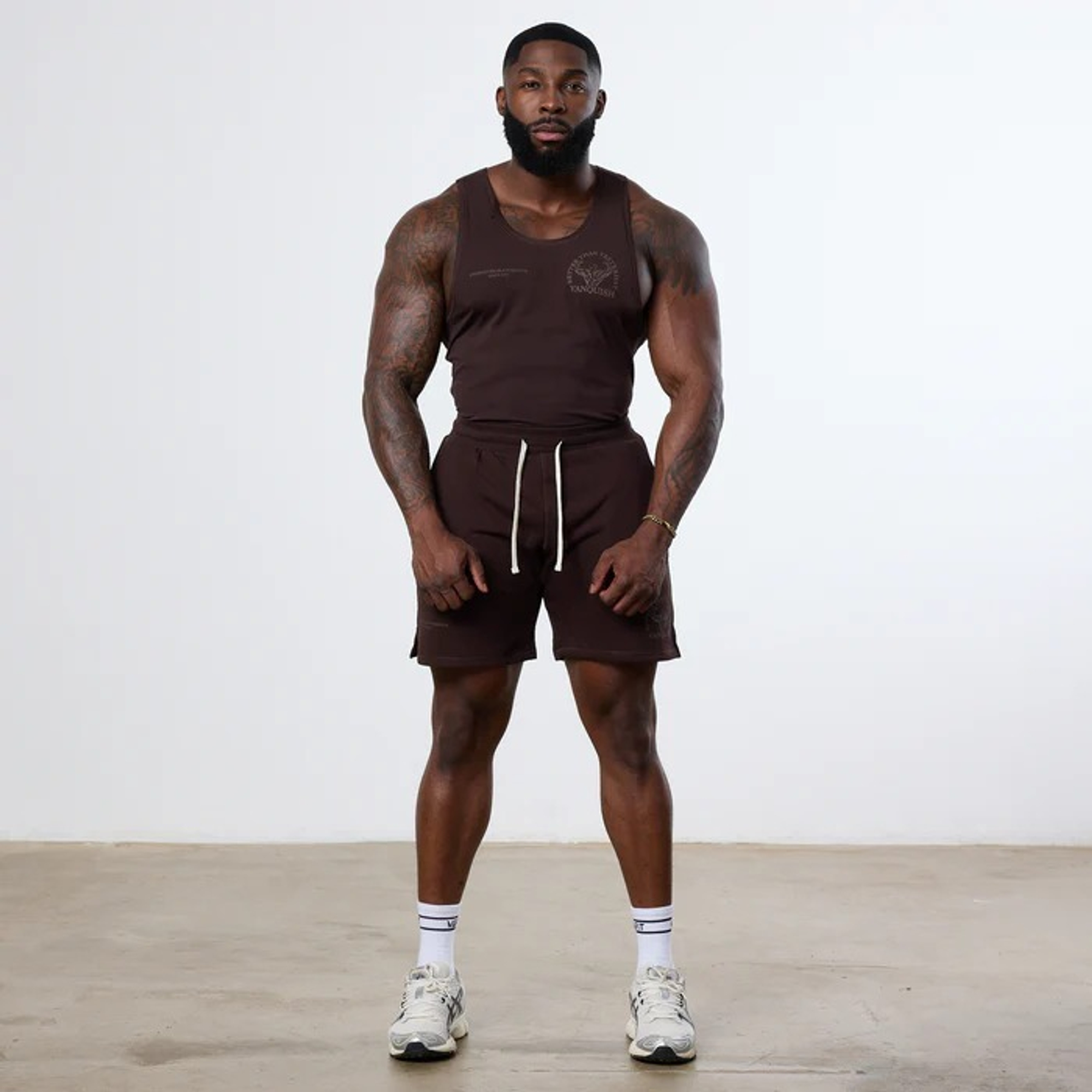 Шорты VANQUISH Unconquerable Shorts Dark Brown