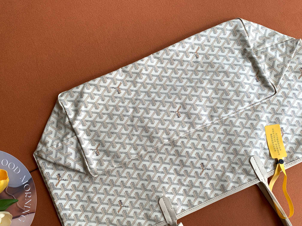 Goyard Saint Louis GM Bag