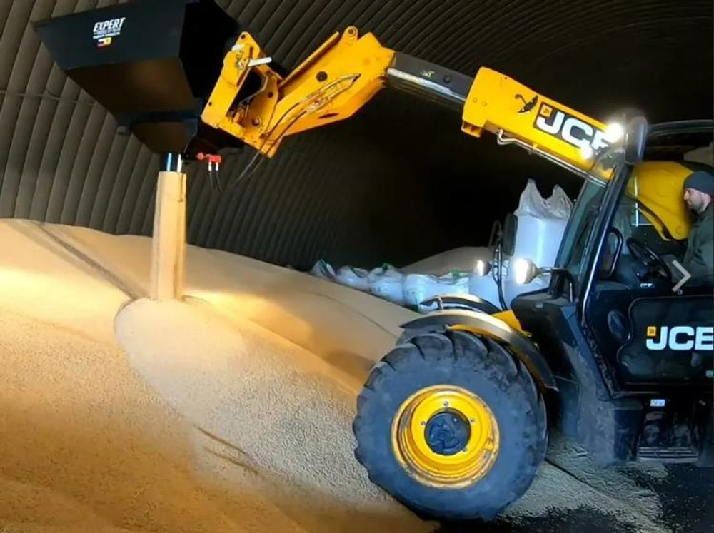 Ковш наполнитель для биг бэгов на Фронтальный погрузчик JCB