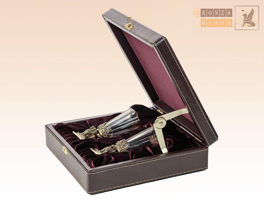 кейс на 2 рюмки