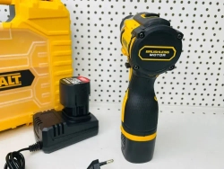 Шуруповерт бесщеточный аккумуляторный со стальным патроном DeWALT 18В