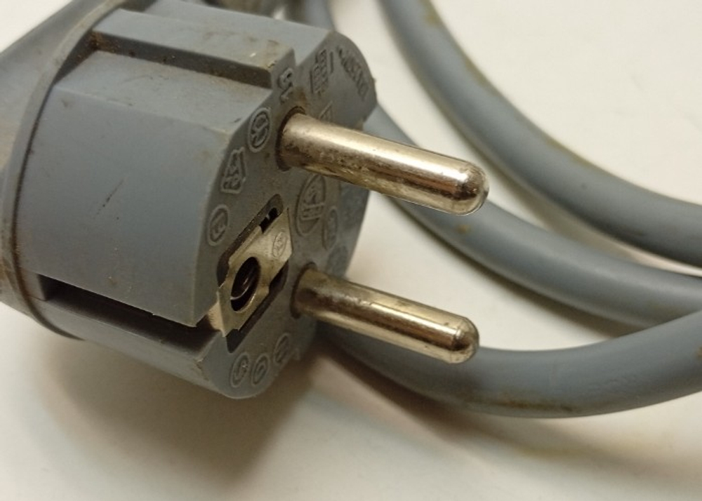 STA4648D ктп9 Сетевой шнур для посудомоечной машины SMEG STA4648D б/у