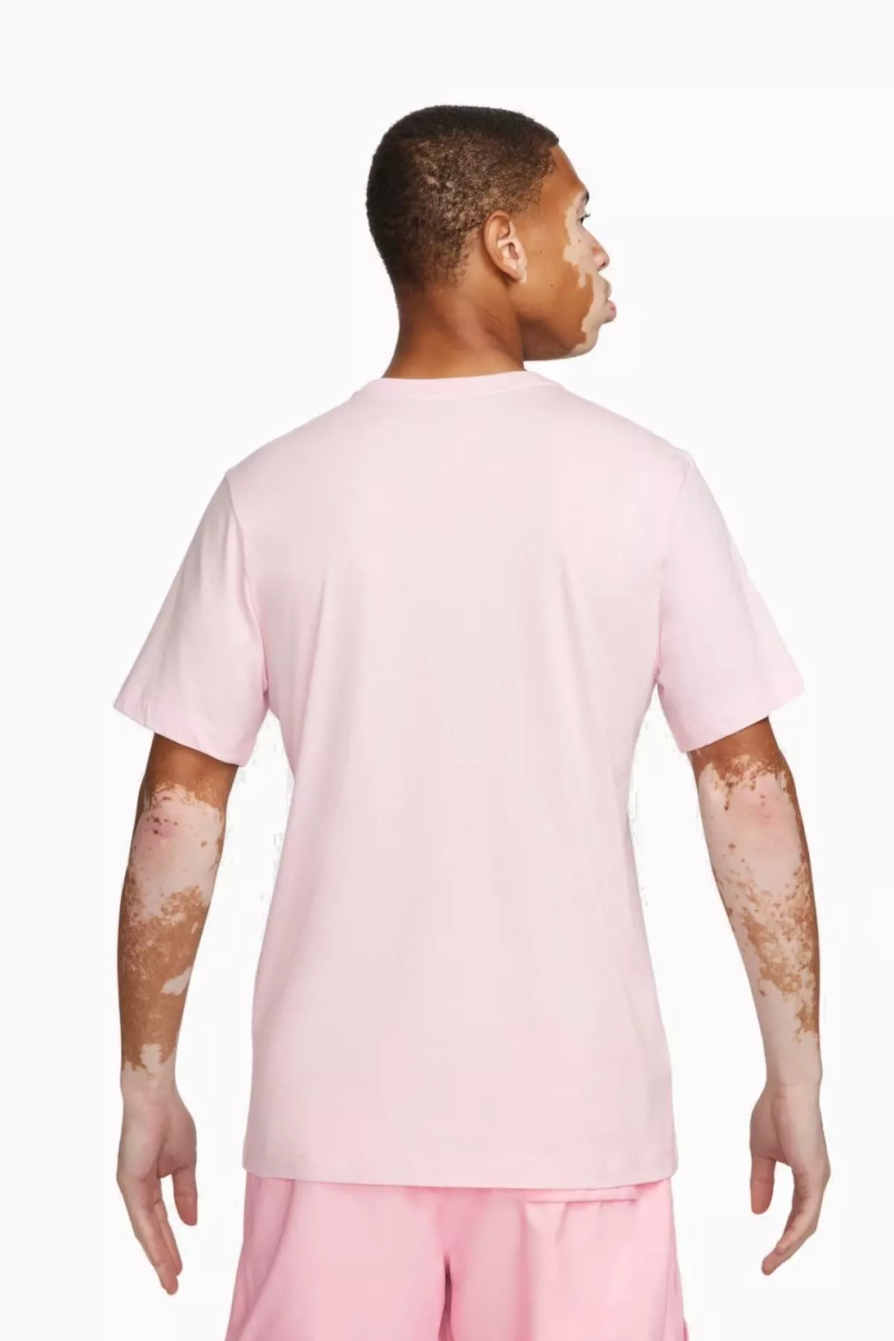 Футболка Nike Sportswear