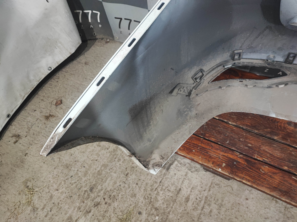 Бампер задний Lada Vesta 22-нв Б/У Оригинал 8450040066