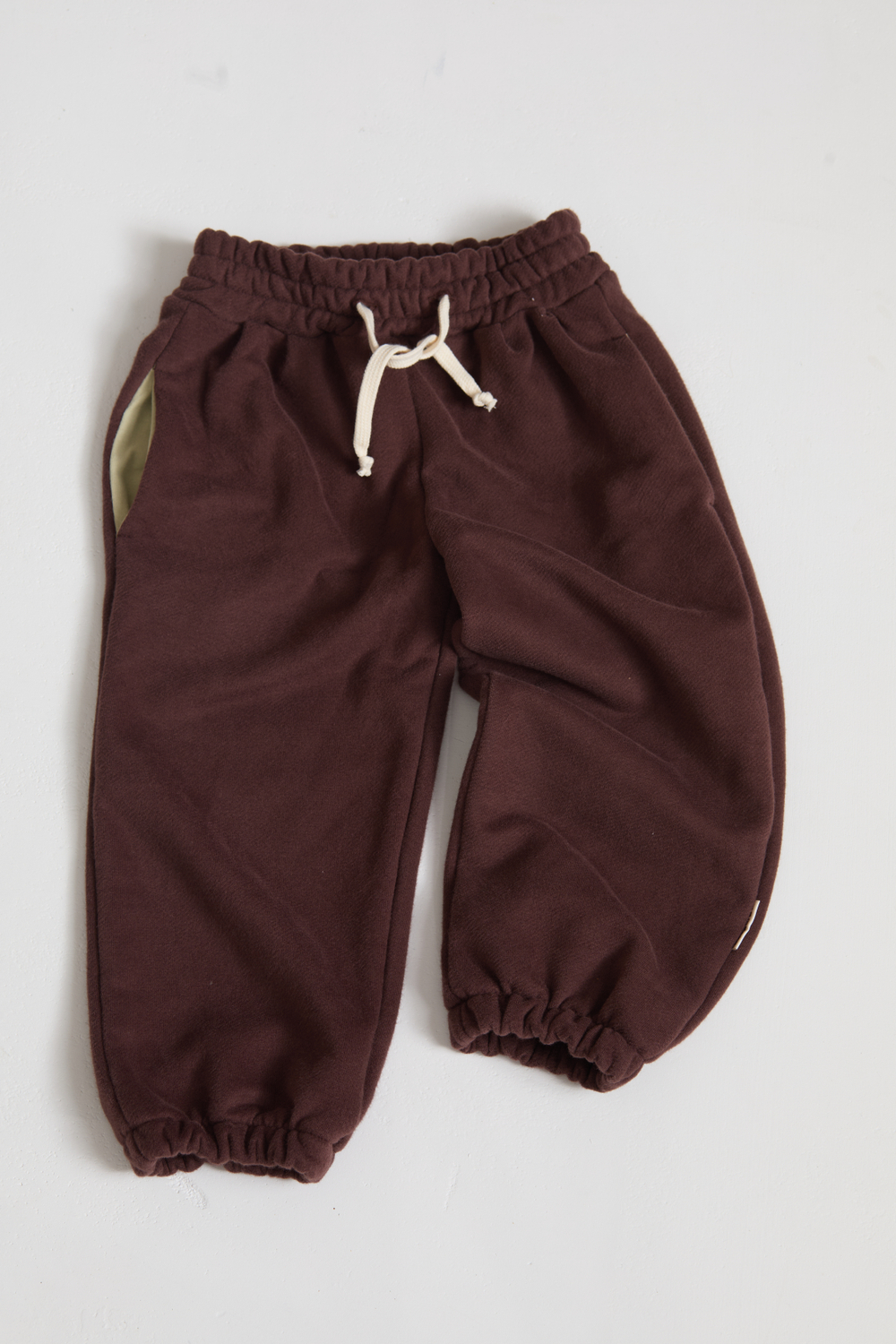 Штаны, Шоколад