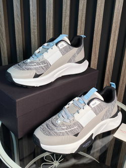 Кроссовки Valentino