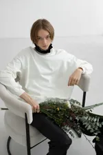 Толстовка MOE No Print Молочная