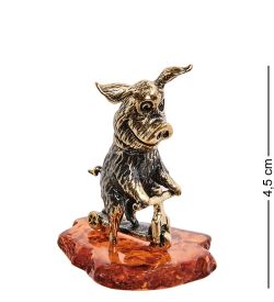 Народные промыслы AM-3042 Фигурка «Поросенок на самокате» (латунь, янтарь)