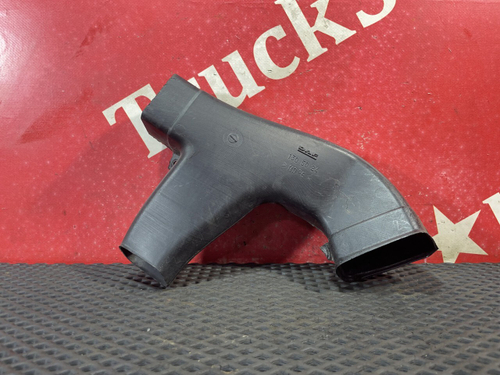 Воздуховод отопителя