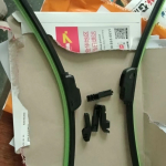 Щетка стеклоочистителя бескаркасная LKS-000 (1 шт., 3 адаптера)