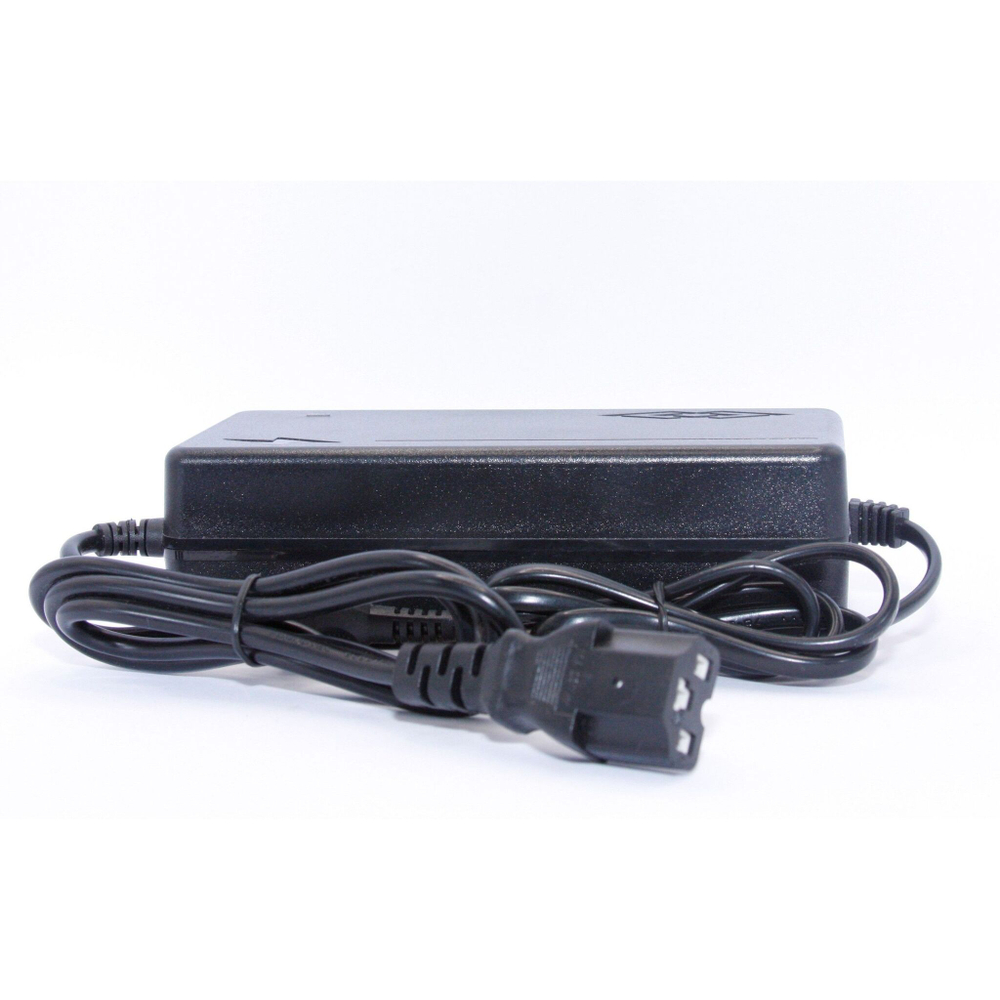 Зарядное устройство 60v (67.2) 5A с кулером для электросамоката, ситикоко (разъем C13)