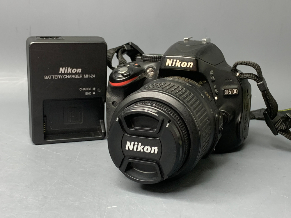 Nikon D5100 Kit 18-55mm 3.5-5.6G VR 11506 Кадров