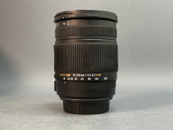 Sigma AF 18-250mm 3.5-6.3 DC OS HSM Canon EF-S царапина на линзе