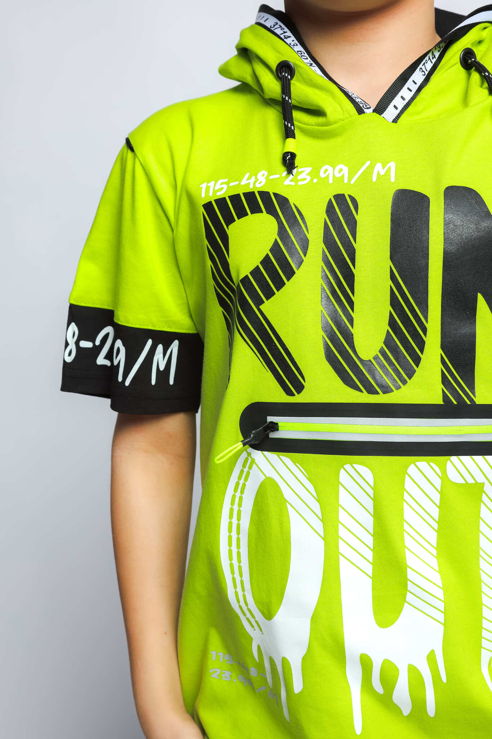 Футболка с капюш. Beneti 2434