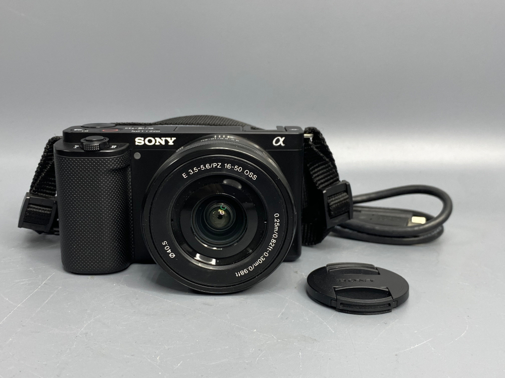 Sony ZV-E10 Kit 16-50mm 800 кадров