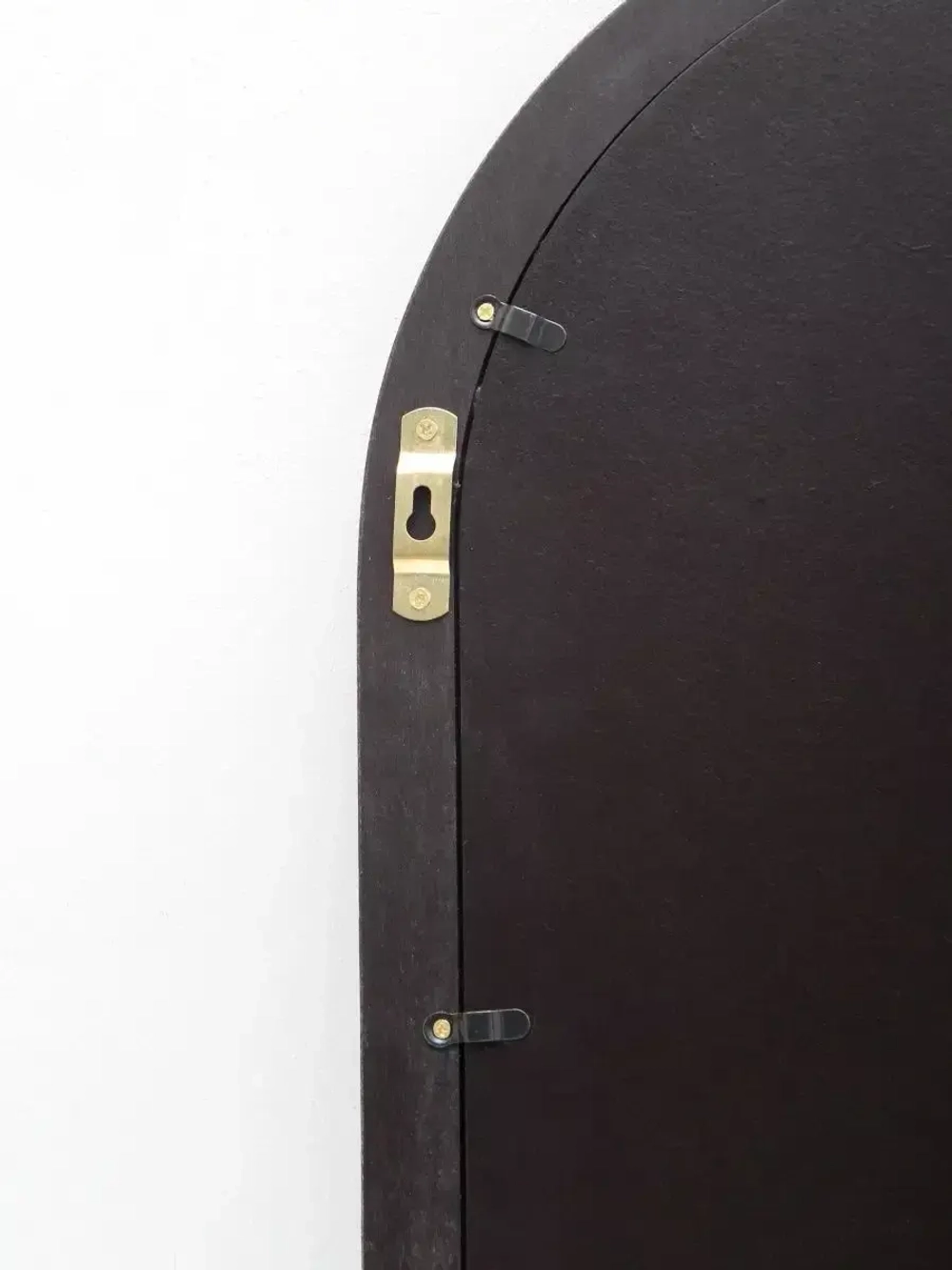 Зеркало на стену с полкой