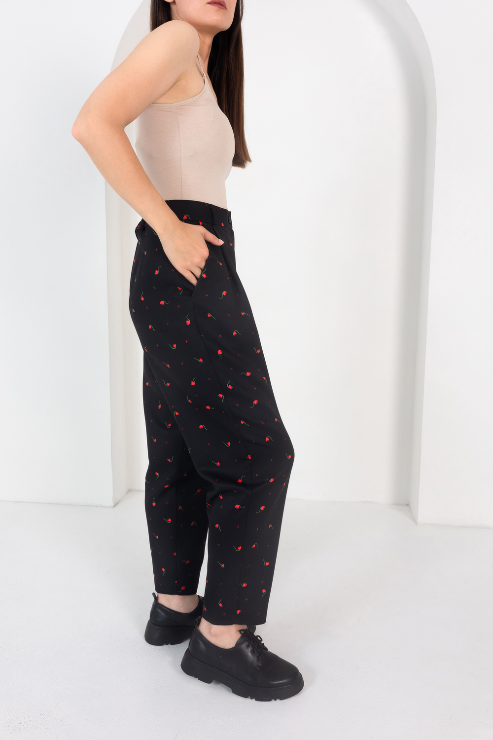 БРЮКИ БАНАНЫ. PROF