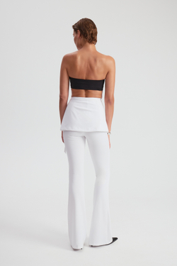 Брюки белые с баской