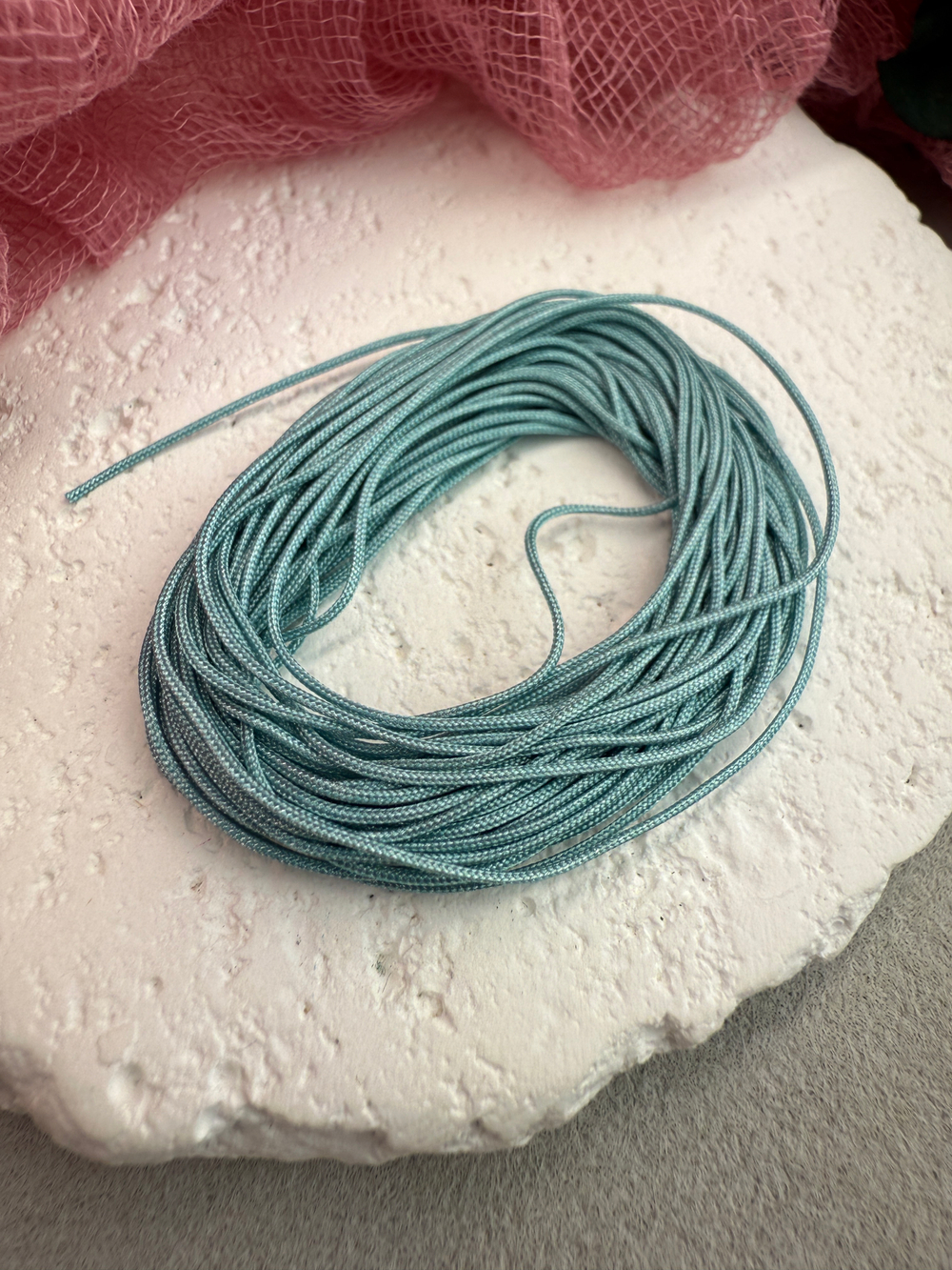 Шнур для плетения браслетов 0,6 мм, Яйцо дрозда (5 м)