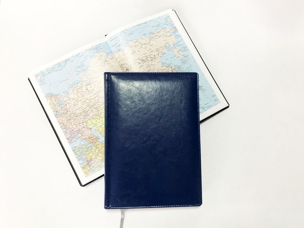 Ежедневник Lediberg Nebraska кремовый блок Тёмно-синий