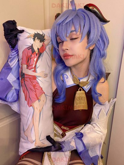 Мини дакимакура Тетсуро Куроо из Волейбол арт. M0414, 60х20 см