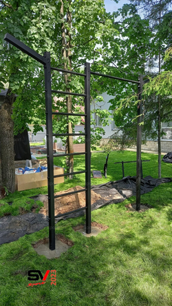 Монтаж уличной шведской стенки Sv Sport (3 вертикальных столба)