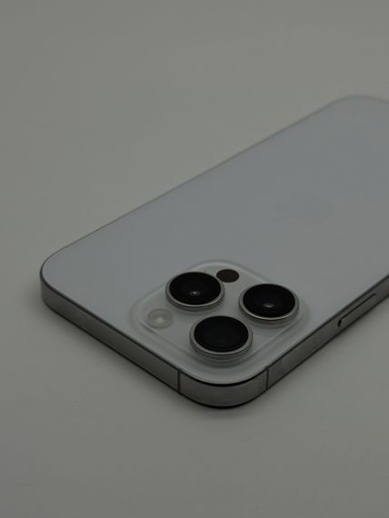 iPhone 16 Pro Max 256Gb White Titanium CH/A