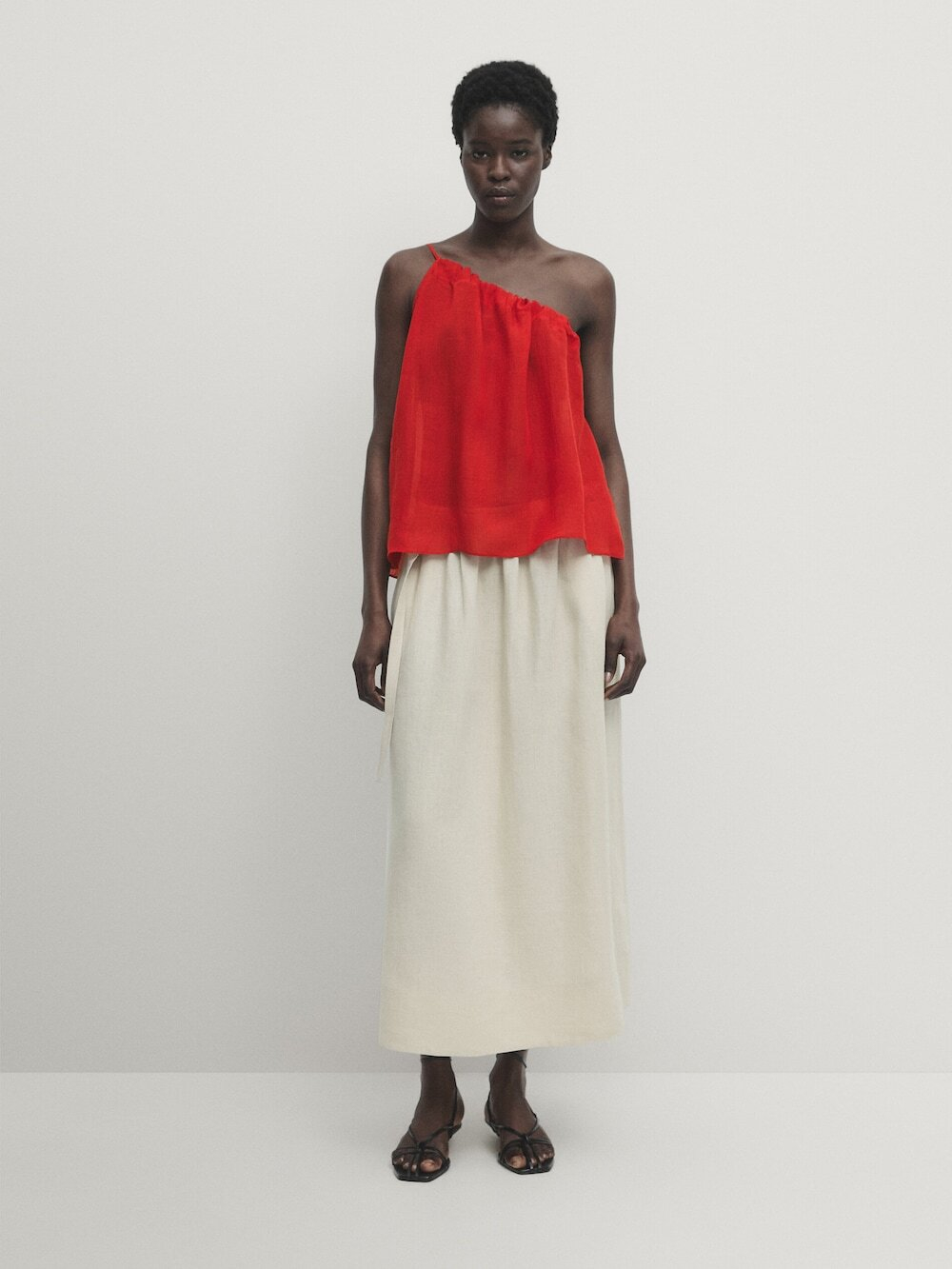 Massimo Dutti Топ из смесовой ткани рами с асимметричным вырезом, красный