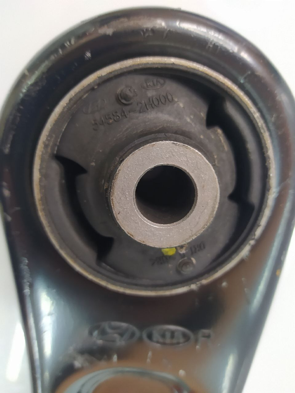 Рычаг передний правый 54501H5000 Hyundai Solaris, Kia Rio
