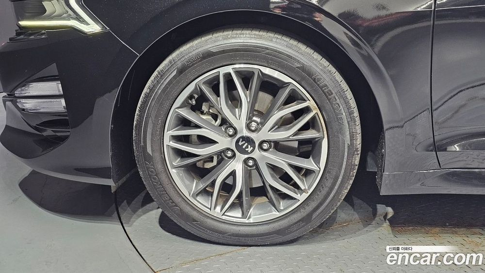 Kia K5 (Optima) 3 Generation 1.6 Turbo (05.2020)