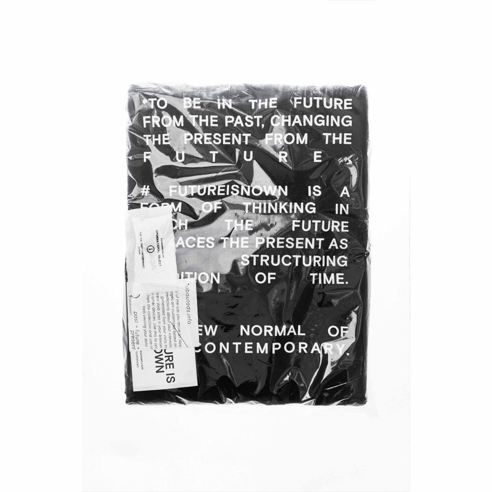 Толстовка Futureisnown Text Back Sweatshirt Черная